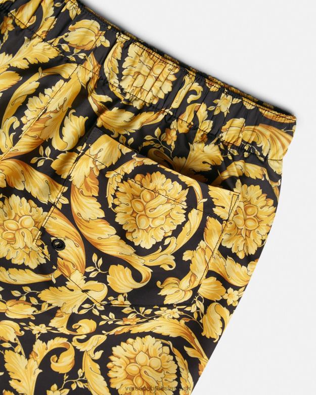 oblečenie X8X8P2097 Versace plavkové šortky s barokovým vzorom vytlačiť deti