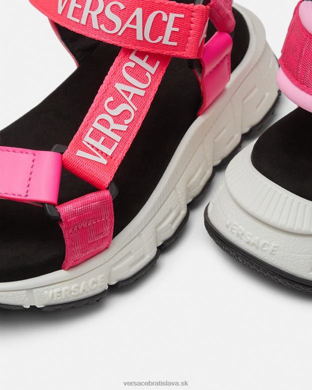 topánka X8X8P2044 Versace sandále s logom trigreca fuchsiová deti