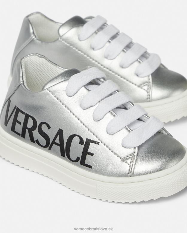 topánka X8X8P1875 Versace Kovové detské tenisky s logom vytlačiť deti