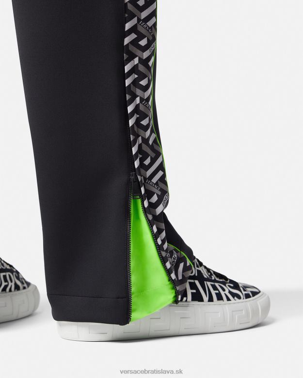 oblečenie X8X8P1457 Versace Nylonové tepláky la greca vytlačiť muži