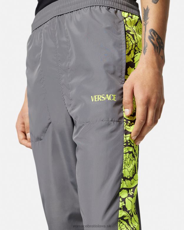 oblečenie X8X8P1460 Versace teplákové nohavice barocco silhouette gym šedá & limetka muži