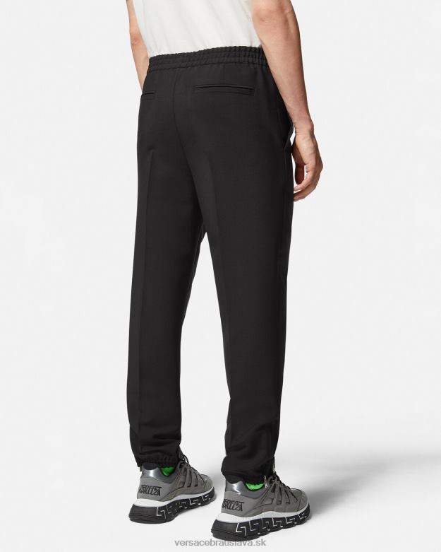 oblečenie X8X8P1450 Versace jogger nohavice z mohérovej zmesi čierna muži