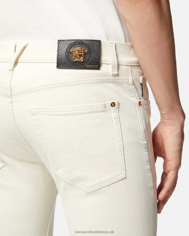 oblečenie X8X8P1451 Versace džínsy medusa slim-fit biely muži