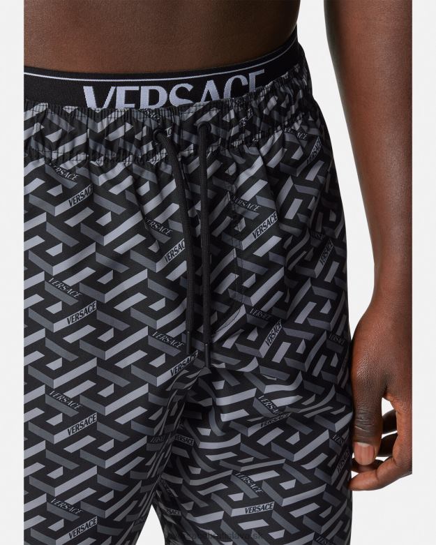 spodná bielizeň a plážové oblečenie X8X8P1800 Versace la greca šortky čierna a sivá muži