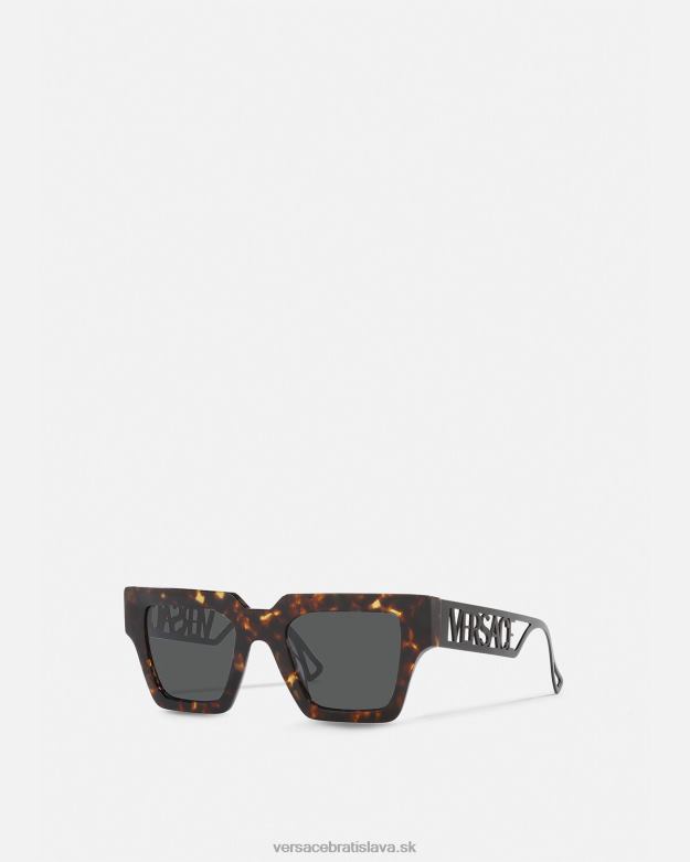 príslušenstvo X8X8P620 Versace Vintage slnečné okuliare s logom 90. rokov havana ženy
