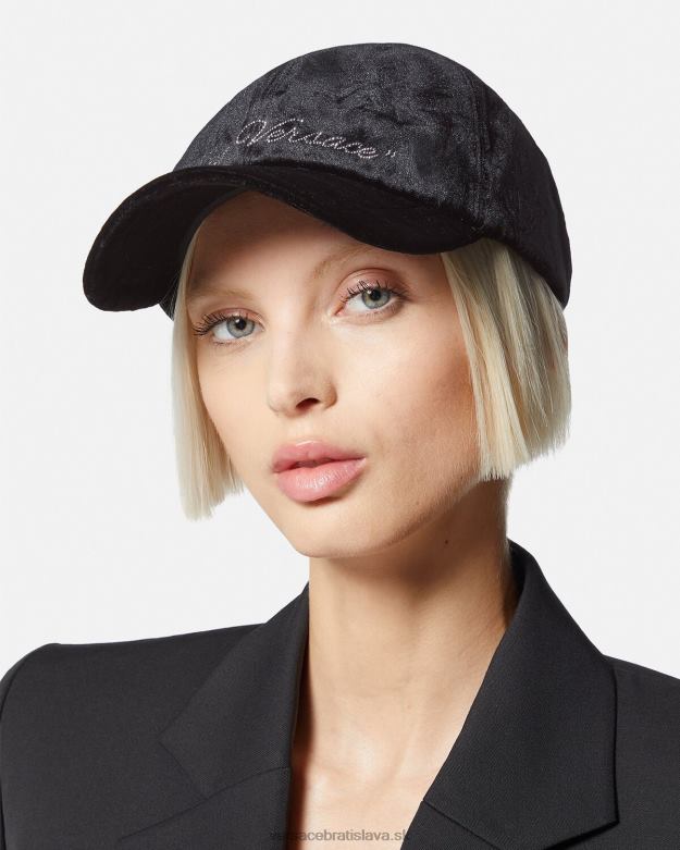 príslušenstvo X8X8P911 Versace zamatová baseballová čiapka čierna ženy