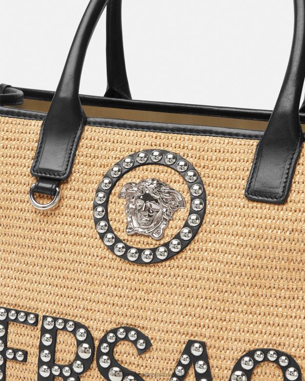 tašky X8X8P301 Versace Veľká taška s cvočkami la medusa béžová ženy