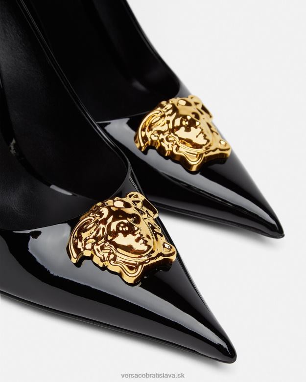 topánka X8X8P488 Versace lakované lodičky la medusa čierna ženy