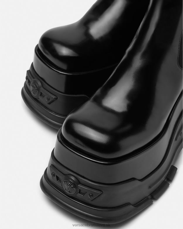 topánka X8X8P474 Versace čižmy na platforme medusa s hymnou čierna ženy
