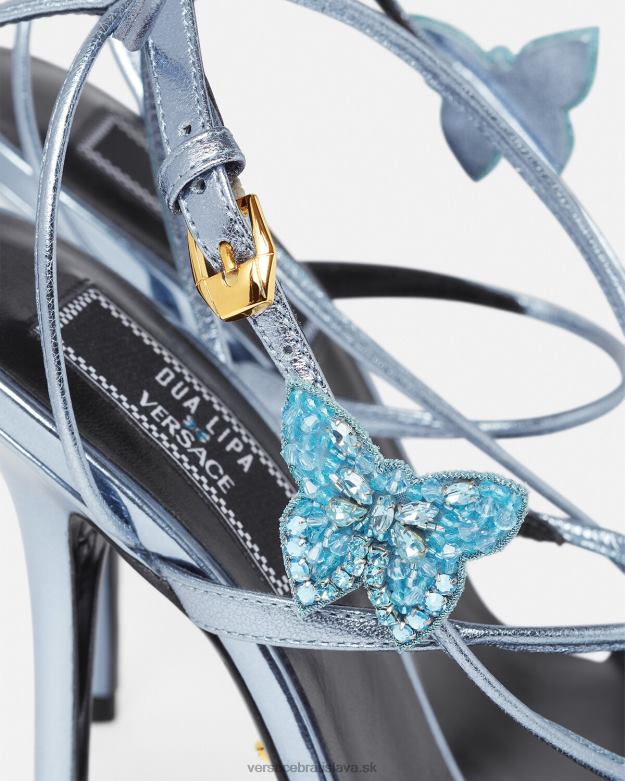 topánka X8X8P433 Versace metalické sandále crystal butterflies svetlo modrá ženy
