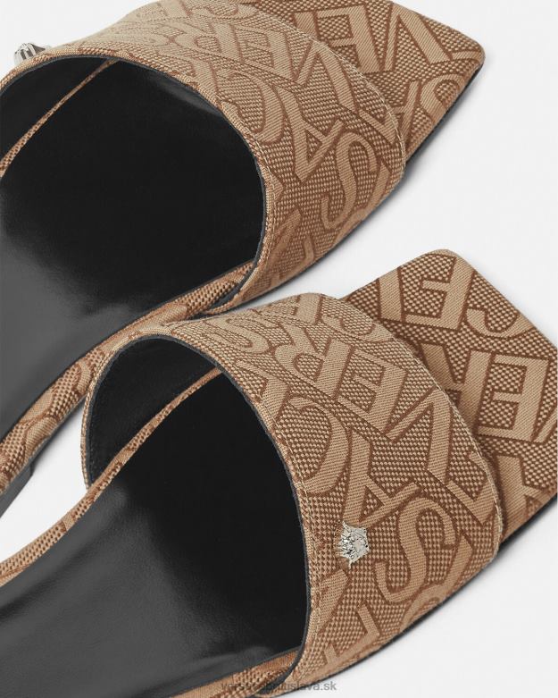 topánka X8X8P451 Versace celoplošné ploché sandále hnedá ženy